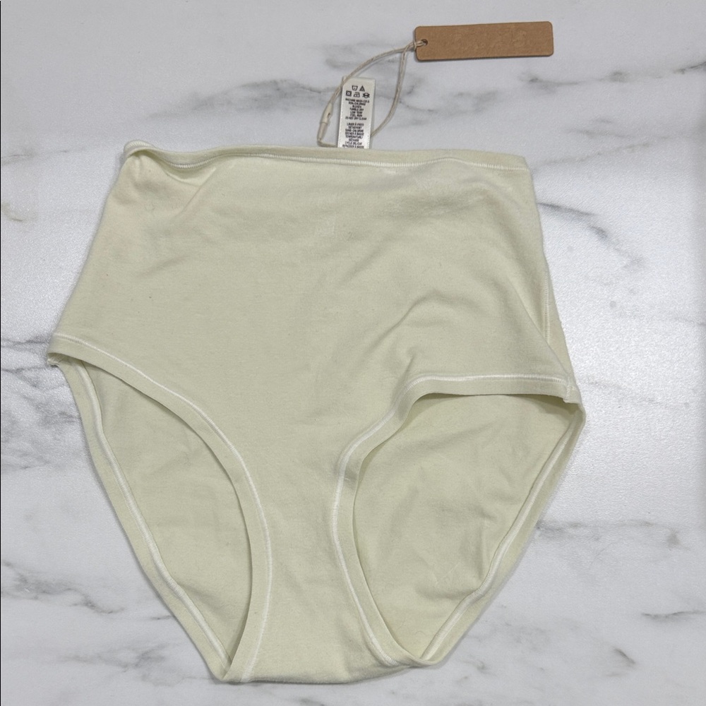 SKIMS cotton jersey briefs in Bone, BNWT XS
